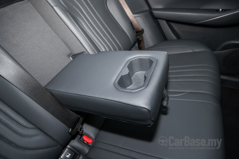 Proton eMas 7 Mk1 (2024) Interior