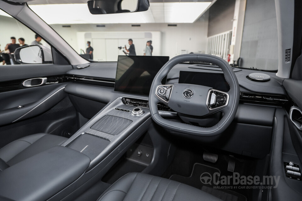 Proton eMas 7 Mk1 (2024) Interior