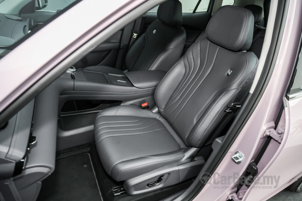 Proton eMas 7 Mk1 (2024) Interior