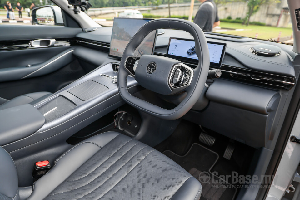 Proton eMas 7 Mk1 (2024) Interior