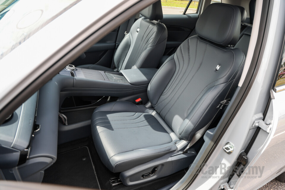Proton eMas 7 Mk1 (2024) Interior