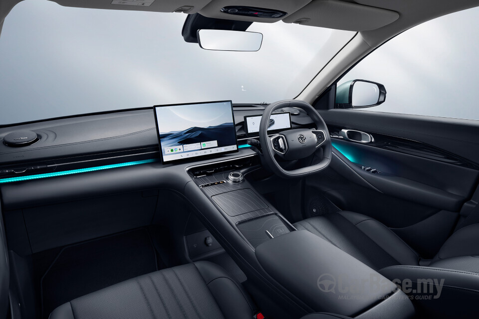 Proton eMas 7 Mk1 (2024) Interior