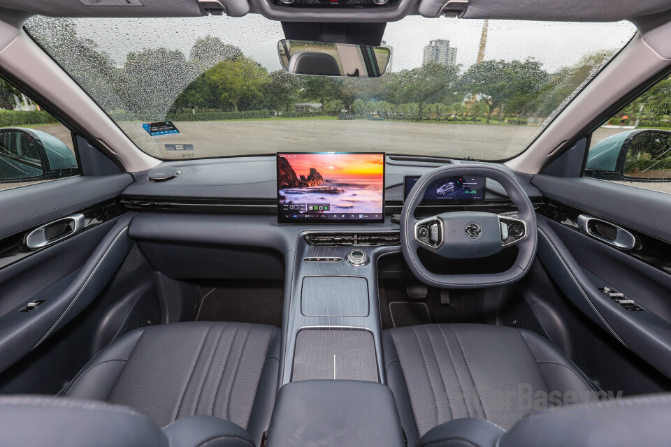 Proton eMas 7 Mk1 (2024) Interior