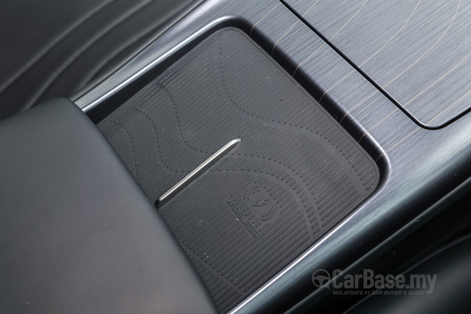 Proton eMas 7 Mk1 (2024) Interior