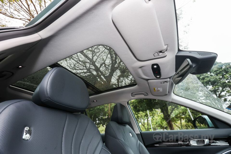 Proton eMas 7 Mk1 (2024) Interior