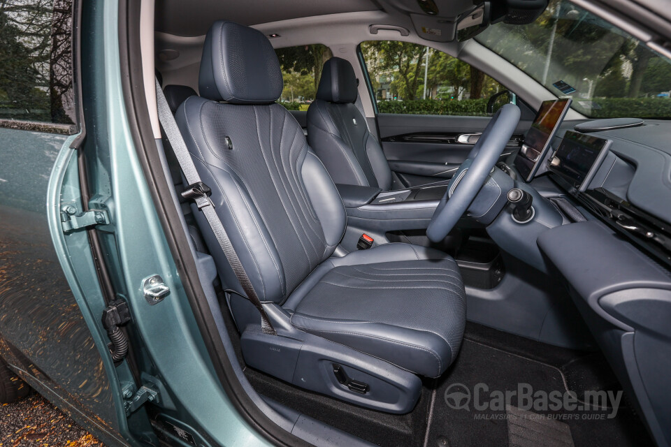 Proton eMas 7 Mk1 (2024) Interior
