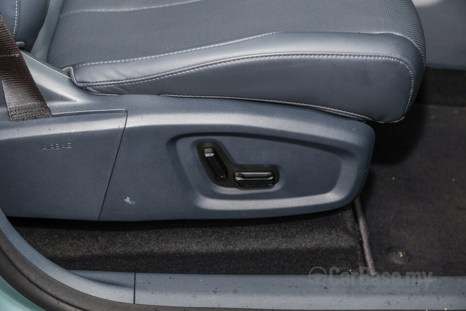 Proton eMas 7 Mk1 (2024) Interior