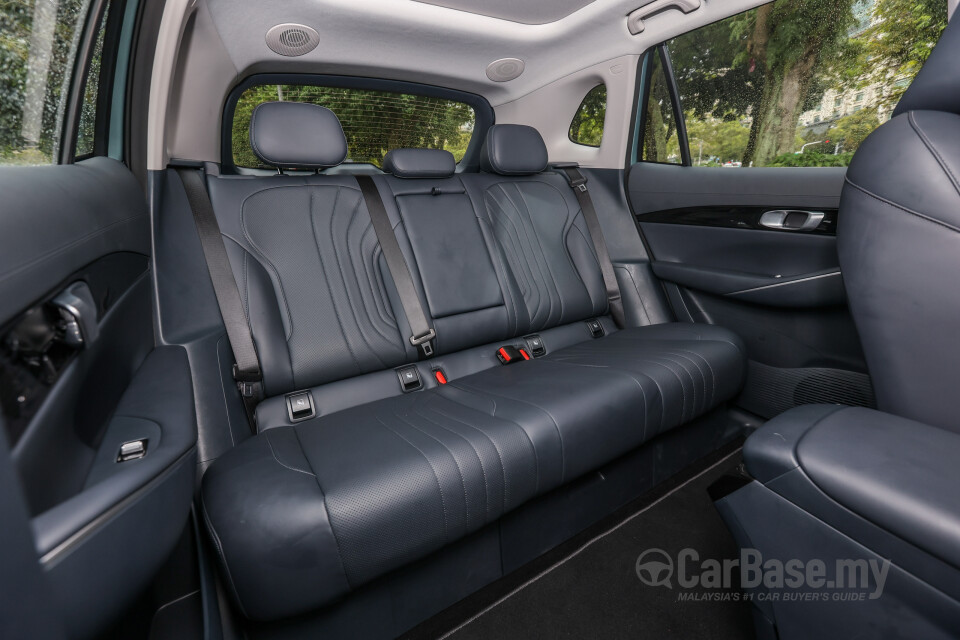 Proton eMas 7 Mk1 (2024) Interior