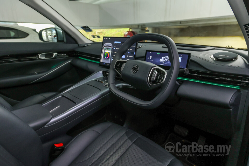 Proton eMas 7 Mk1 (2024) Interior