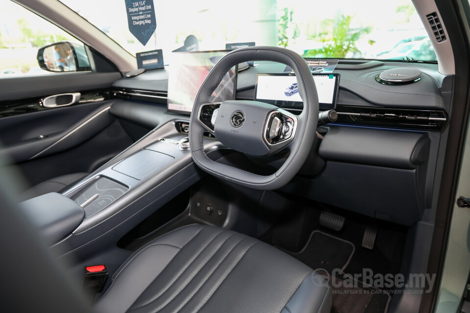 Proton eMas 7 Mk1 (2024) Interior