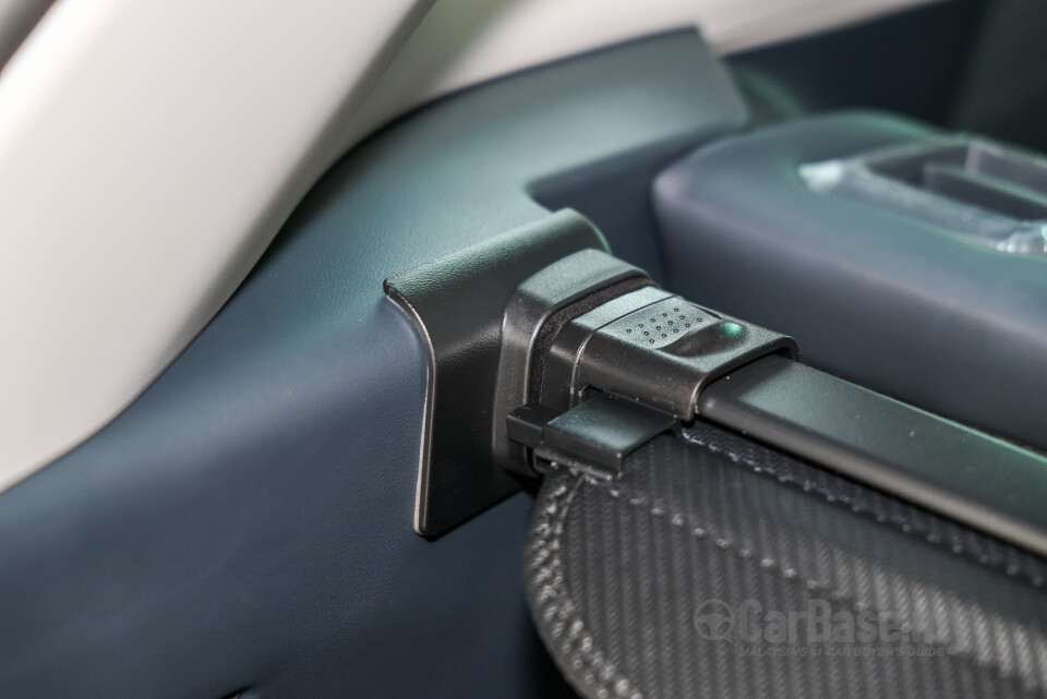 Proton eMas 7 Mk1 (2024) Interior