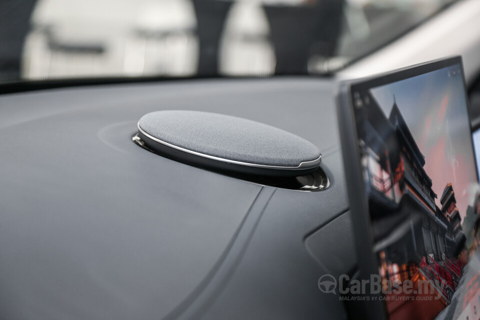 Proton eMas 7 Mk1 (2024) Interior