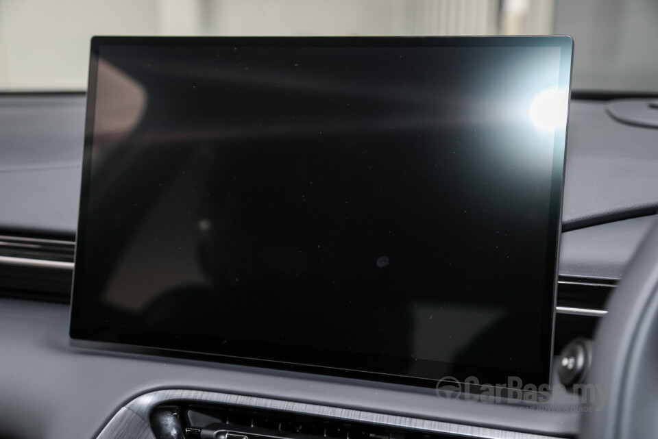 Proton eMas 7 Mk1 (2024) Interior