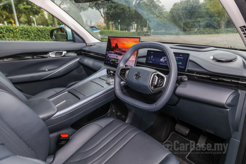 Proton eMas 7 Mk1 (2024) Interior