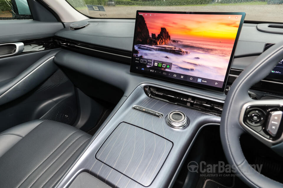 Proton eMas 7 Mk1 (2024) Interior