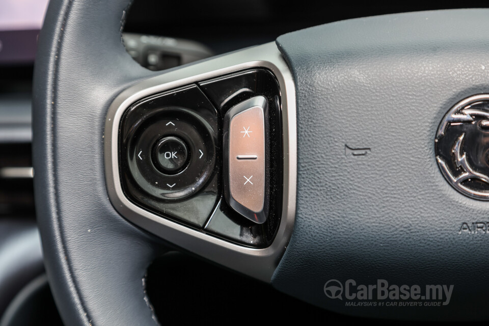 Proton eMas 7 Mk1 (2024) Interior