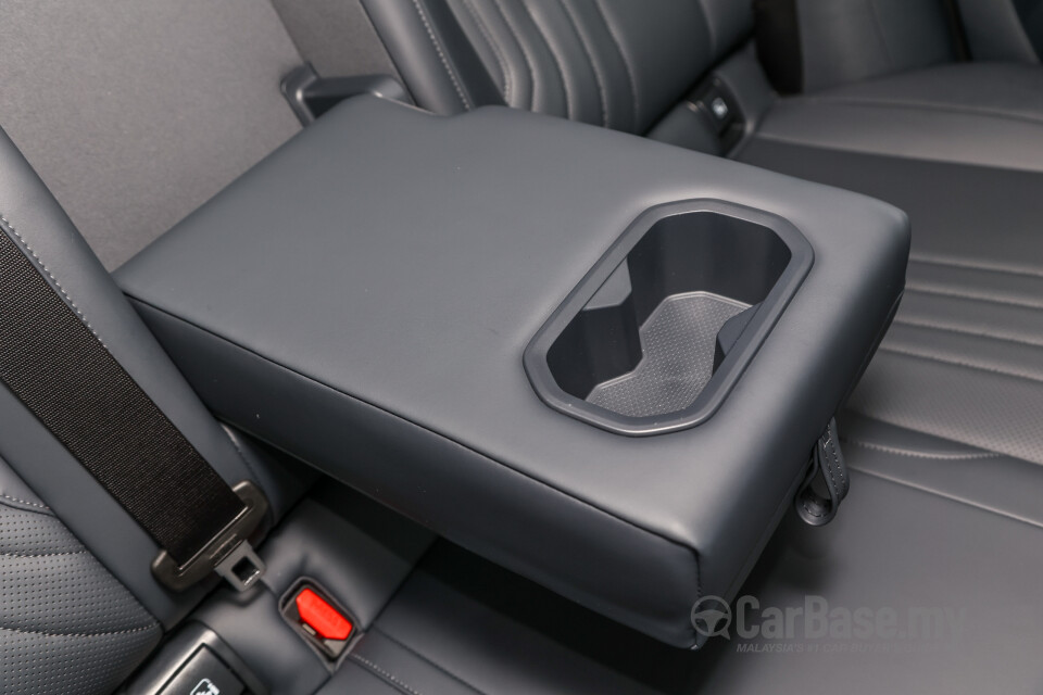 Proton eMas 7 Mk1 (2024) Interior