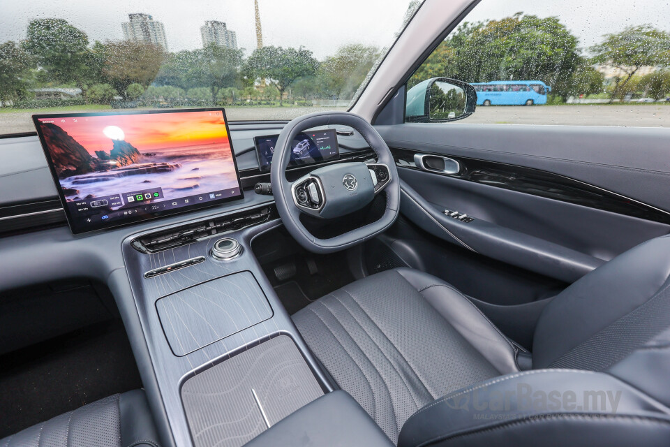 Proton eMas 7 Mk1 (2024) Interior
