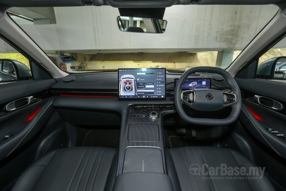 Proton eMas 7 Mk1 (2024) Interior