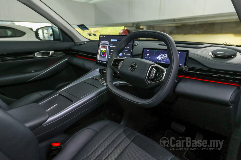 Proton eMas 7 Mk1 (2024) Interior
