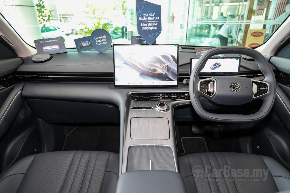 Proton eMas 7 Mk1 (2024) Interior