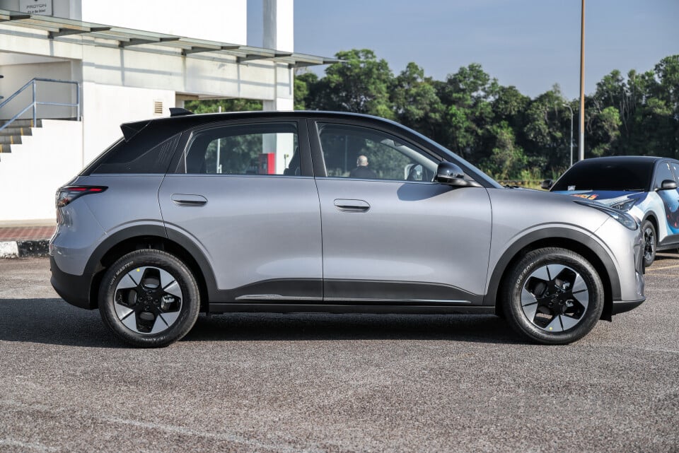 Proton eMas 5 Mk1 (2025) Exterior