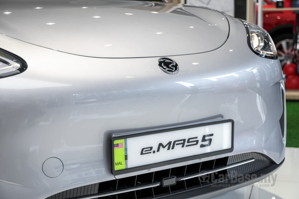Proton eMas 5 Mk1 (2025) Exterior