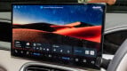 Proton eMas 5 Interior photo