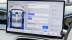 Proton eMas 5 Interior photo