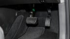 Proton eMas 5 Interior photo