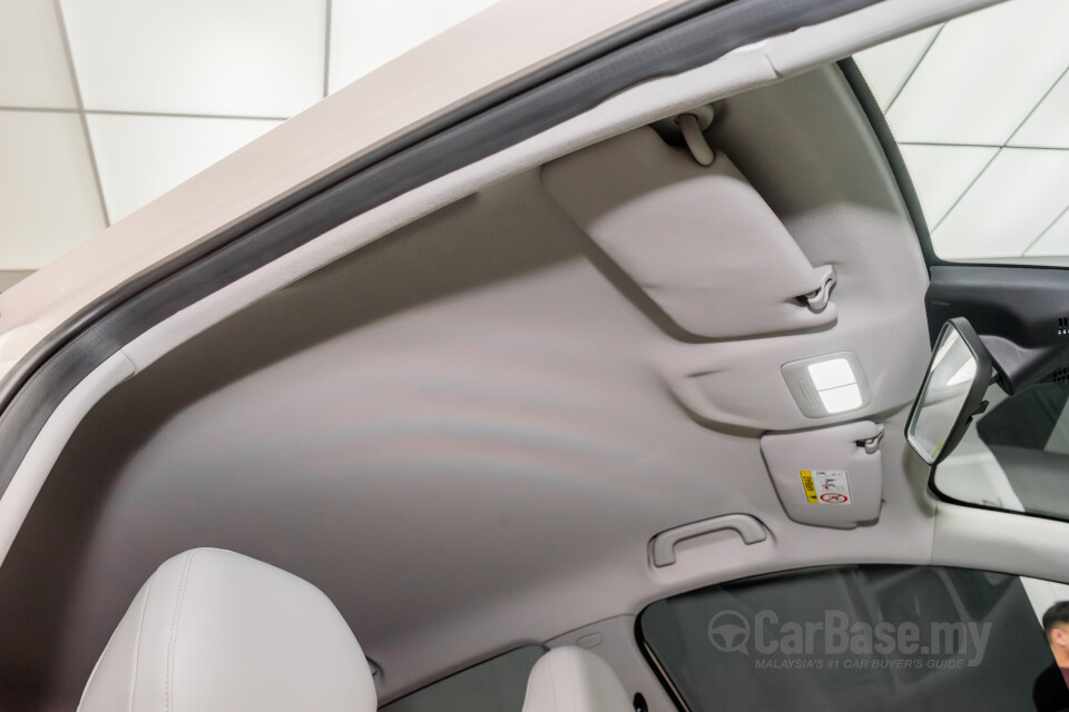 Proton eMas 5 Mk1 (2025) Interior