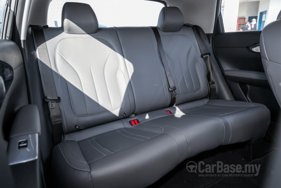 Proton eMas 5 Mk1 (2025) Interior