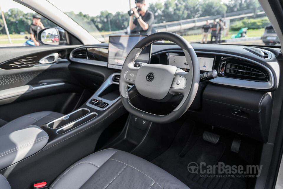 Proton eMas 5 Mk1 (2025) Interior