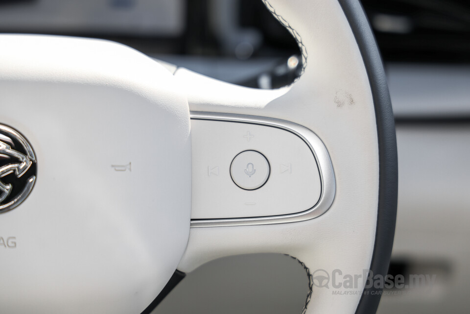 Proton eMas 5 Mk1 (2025) Interior