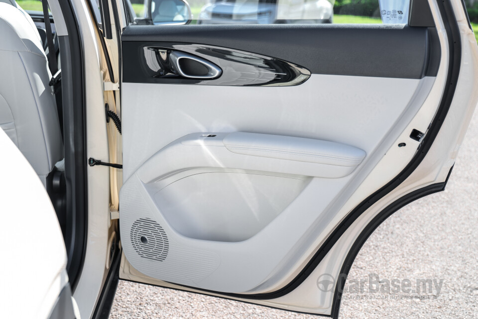 Proton eMas 5 Mk1 (2025) Interior