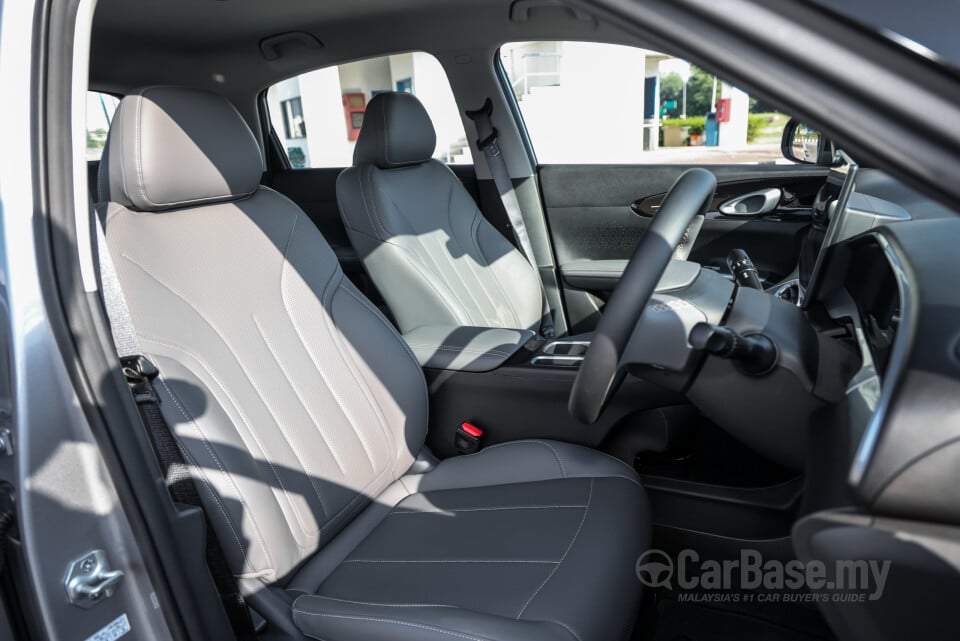Proton eMas 5 Mk1 (2025) Interior