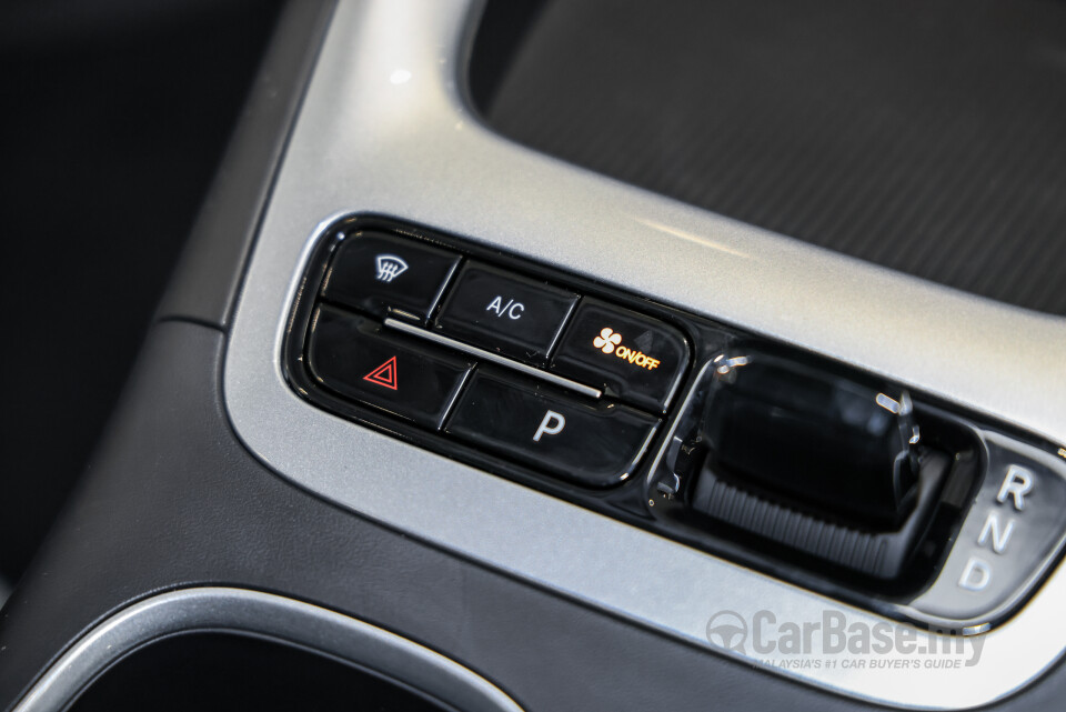 Proton eMas 5 Mk1 (2025) Interior