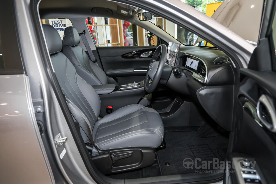 Proton eMas 5 Mk1 (2025) Interior