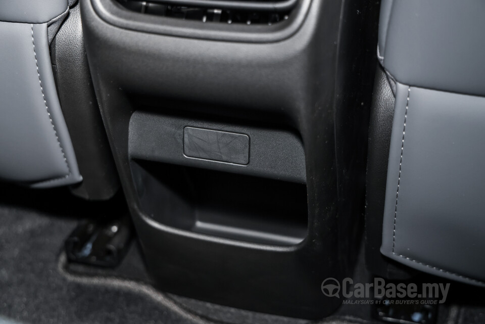 Proton eMas 5 Mk1 (2025) Interior
