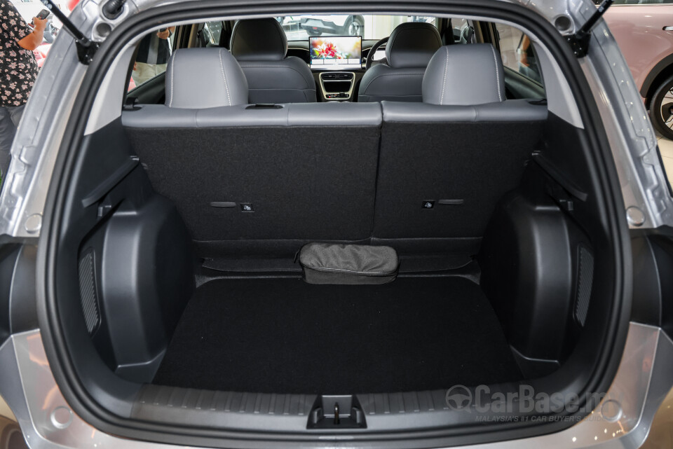 Proton eMas 5 Mk1 (2025) Interior