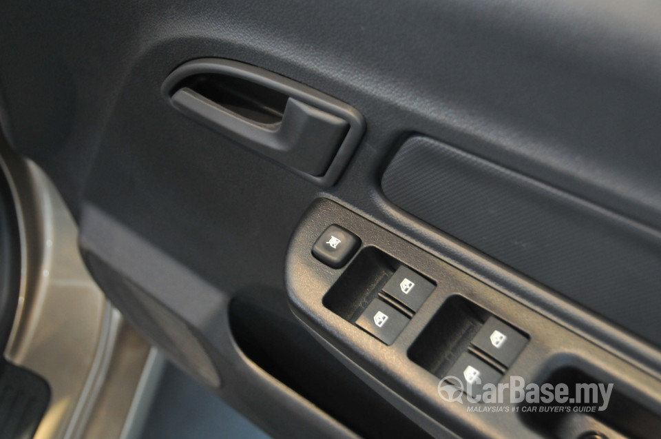 Proton Saga BLM Facelift (2011) Interior