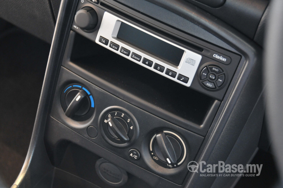 Proton Saga BLM Facelift (2011) Interior