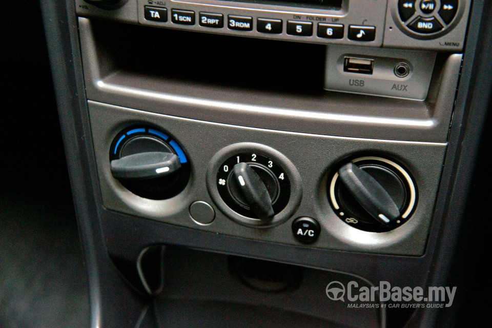 Proton Saga BLM Facelift (2011) Interior