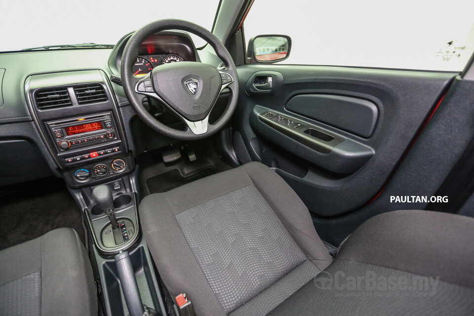 Proton Exora Mk1 RC (2019) Interior