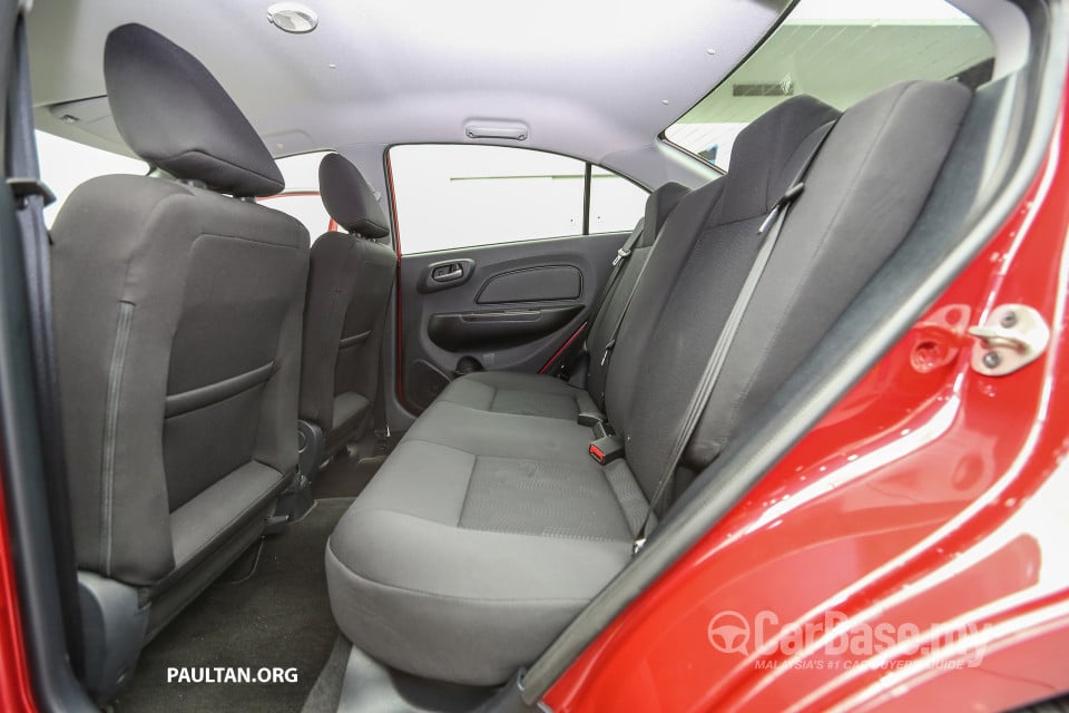 Proton Saga P2-13A (2016) Interior