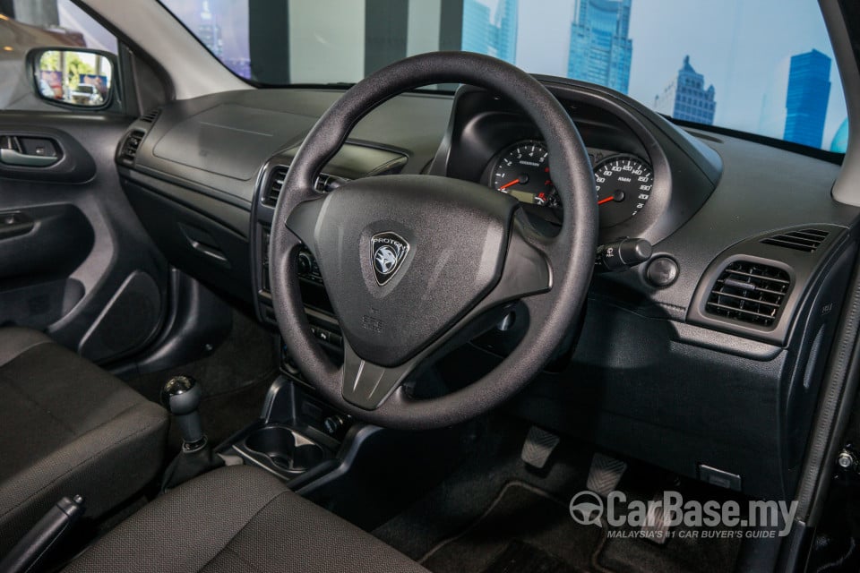 Proton Saga P2-13A (2016) Interior