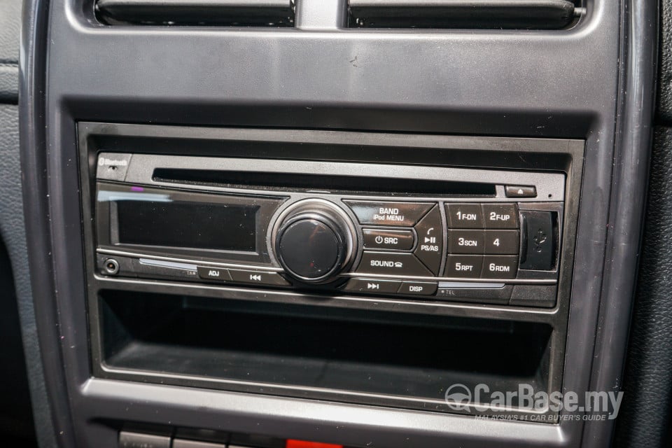 Proton Saga P2-13A (2016) Interior