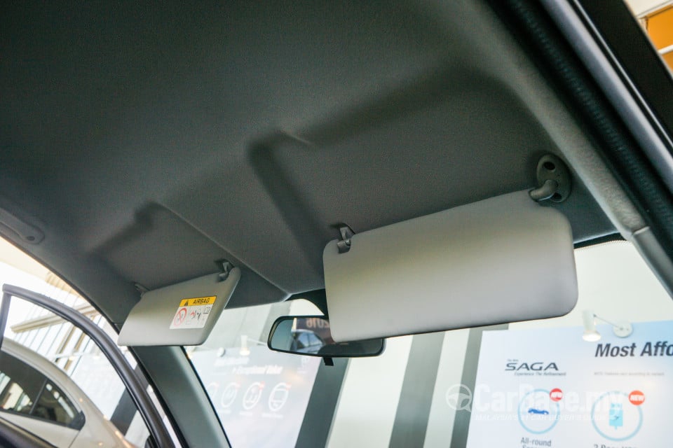 Proton Saga P2-13A (2016) Interior