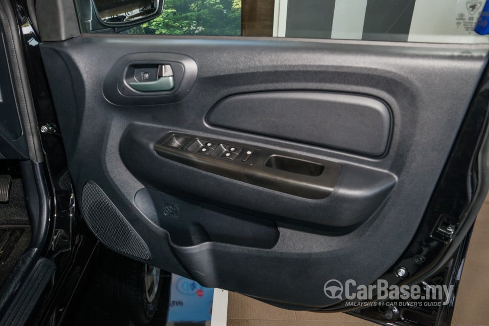 Proton Saga P2-13A (2016) Interior