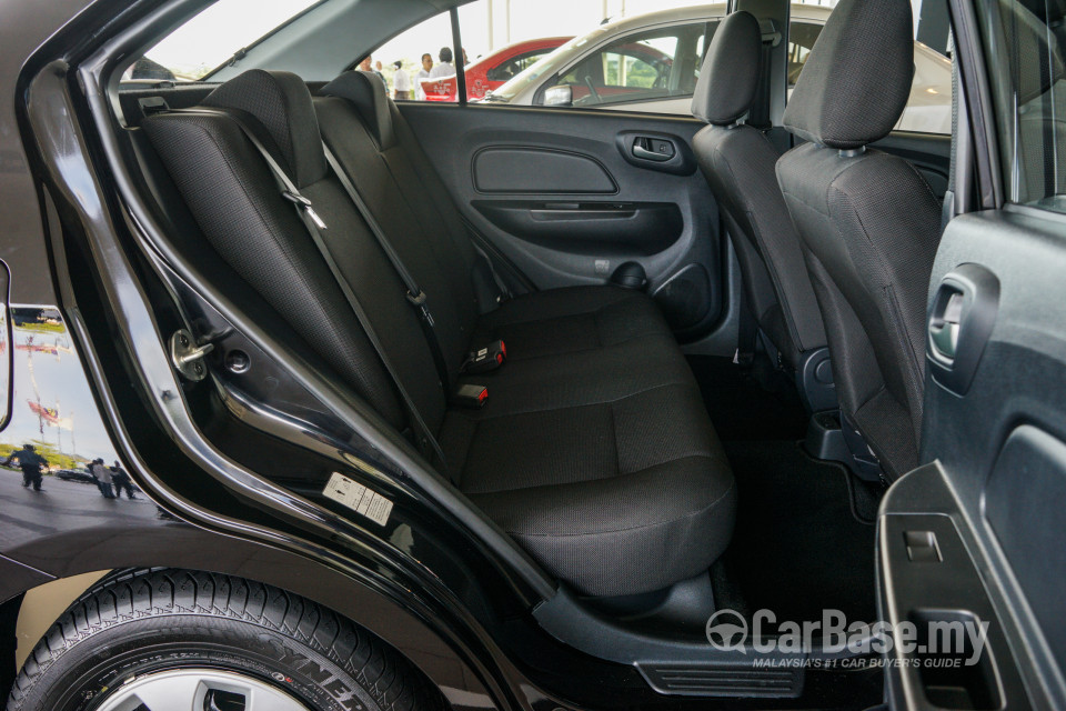 Proton Saga P2-13A (2016) Interior